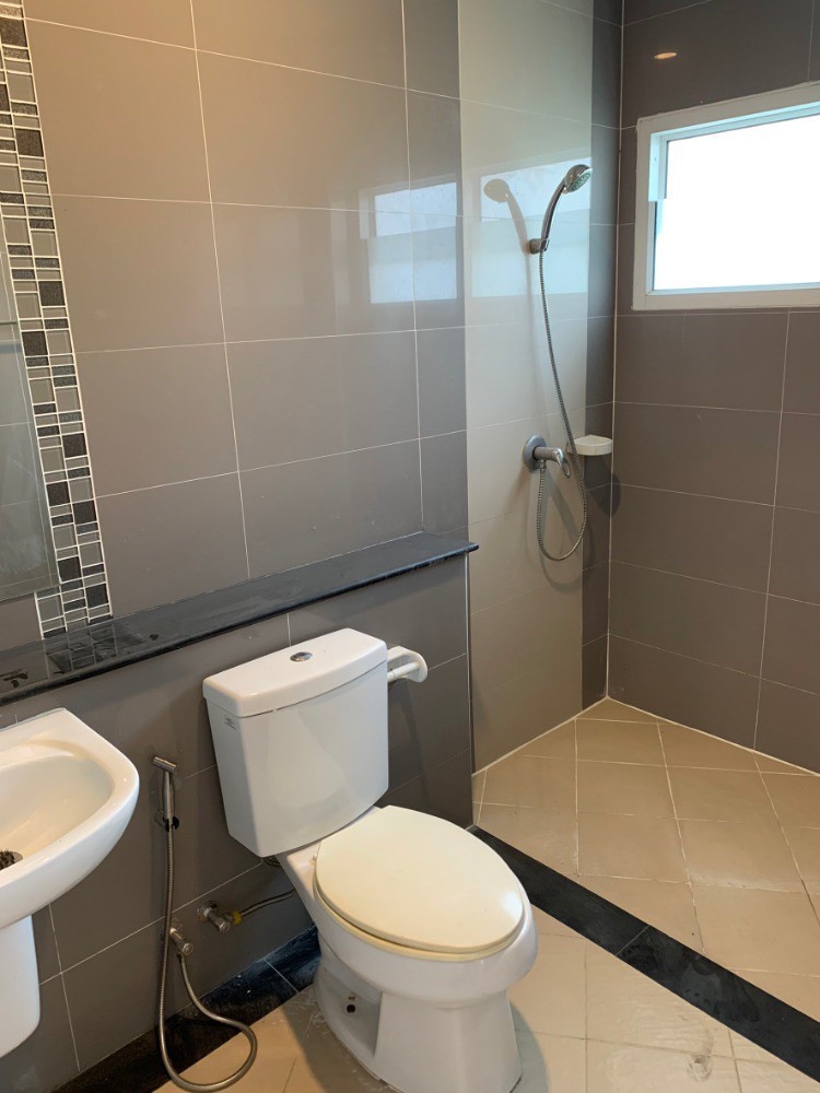 ขายบ้านนวมินทร์ รามอินทรา : S-LCOR101 ขาย บ้านเดี่ยว แลนซีโอ วงแหวนรามอินทรา 2ชั้น ขนาด 60.1ตร.ว/108.9ตรม. 3นอน 3น้ำ 5.2ล้าน 064-959-8900