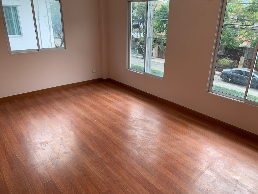 ขายบ้านนวมินทร์ รามอินทรา : S-LCOR101 ขาย บ้านเดี่ยว แลนซีโอ วงแหวนรามอินทรา 2ชั้น ขนาด 60.1ตร.ว/108.9ตรม. 3นอน 3น้ำ 5.2ล้าน 064-959-8900