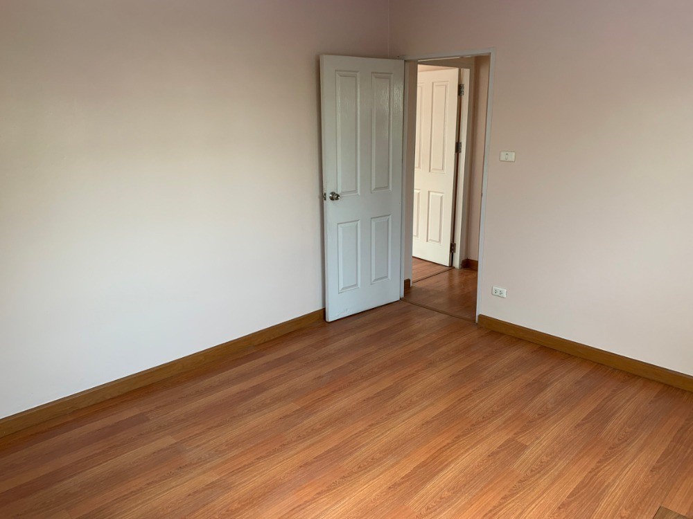 ขายบ้านนวมินทร์ รามอินทรา : S-LCOR101 ขาย บ้านเดี่ยว แลนซีโอ วงแหวนรามอินทรา 2ชั้น ขนาด 60.1ตร.ว/108.9ตรม. 3นอน 3น้ำ 5.2ล้าน 064-959-8900