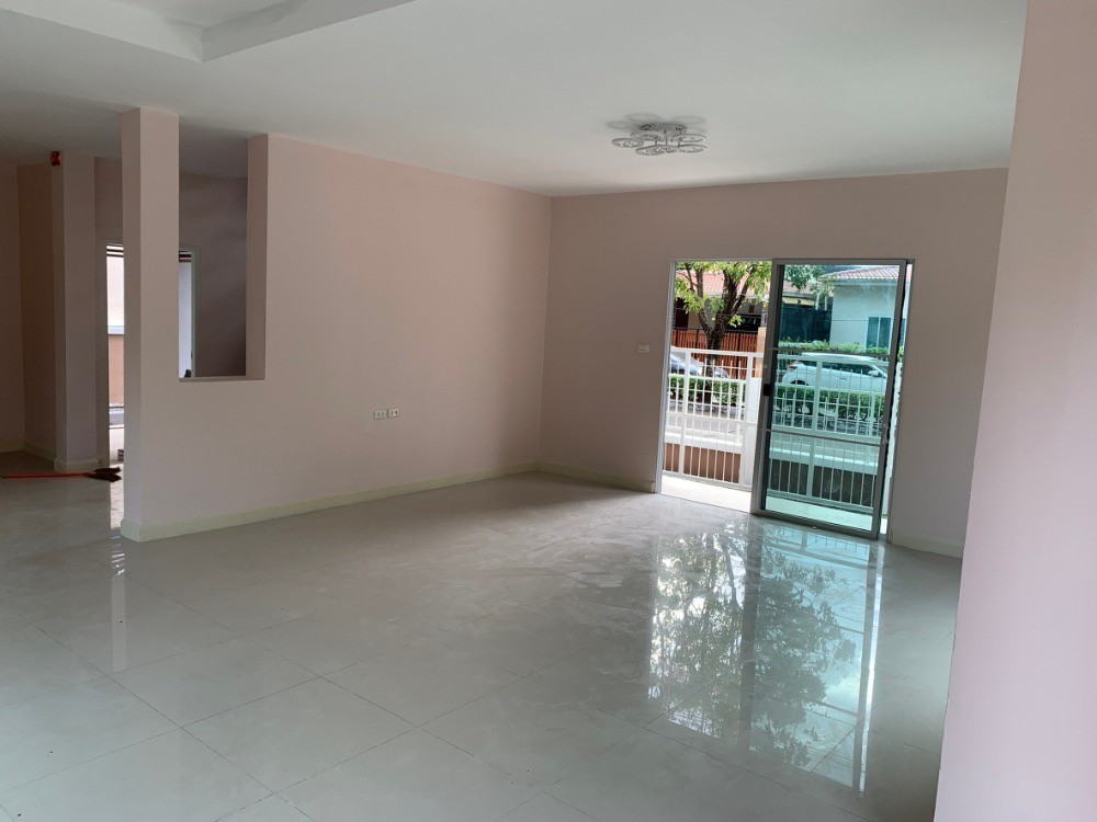 ขายบ้านนวมินทร์ รามอินทรา : S-LCOR101 ขาย บ้านเดี่ยว แลนซีโอ วงแหวนรามอินทรา 2ชั้น ขนาด 60.1ตร.ว/108.9ตรม. 3นอน 3น้ำ 5.2ล้าน 064-959-8900