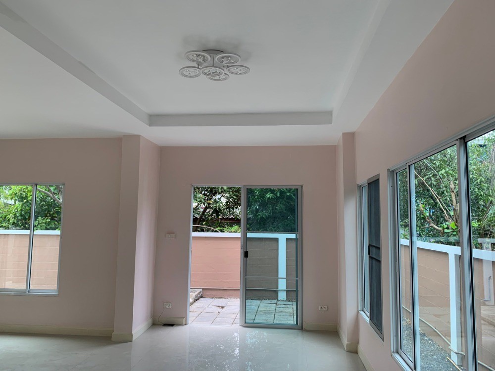 ขายบ้านนวมินทร์ รามอินทรา : S-LCOR101 ขาย บ้านเดี่ยว แลนซีโอ วงแหวนรามอินทรา 2ชั้น ขนาด 60.1ตร.ว/108.9ตรม. 3นอน 3น้ำ 5.2ล้าน 064-959-8900