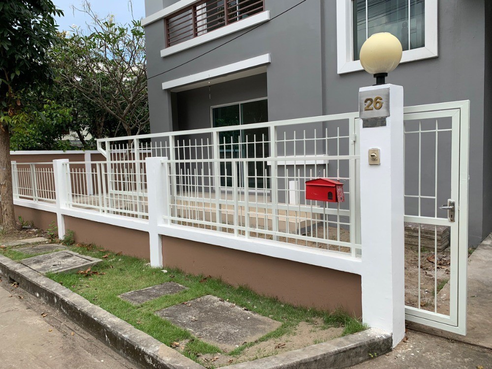 ขายบ้านนวมินทร์ รามอินทรา : S-LCOR101 ขาย บ้านเดี่ยว แลนซีโอ วงแหวนรามอินทรา 2ชั้น ขนาด 60.1ตร.ว/108.9ตรม. 3นอน 3น้ำ 5.2ล้าน 064-959-8900