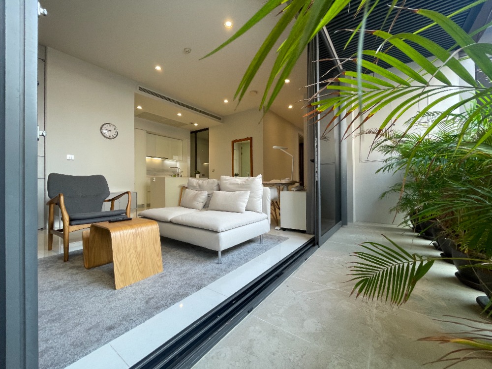 ให้เช่าคอนโดสุขุมวิท อโศก ทองหล่อ : 📢👇Available 15 June 25
Good location: in Em district, close to BTSGood to live: fully furnished, nice modern decoration , ready to move in