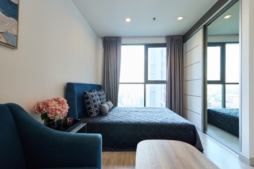 For RentCondoOnnut, Udomsuk : New Furniture # Ideo Mobi Sukhumvit 81 Studio 22 Sqm Fullyfurnish Ready to Move in 13,000 thb