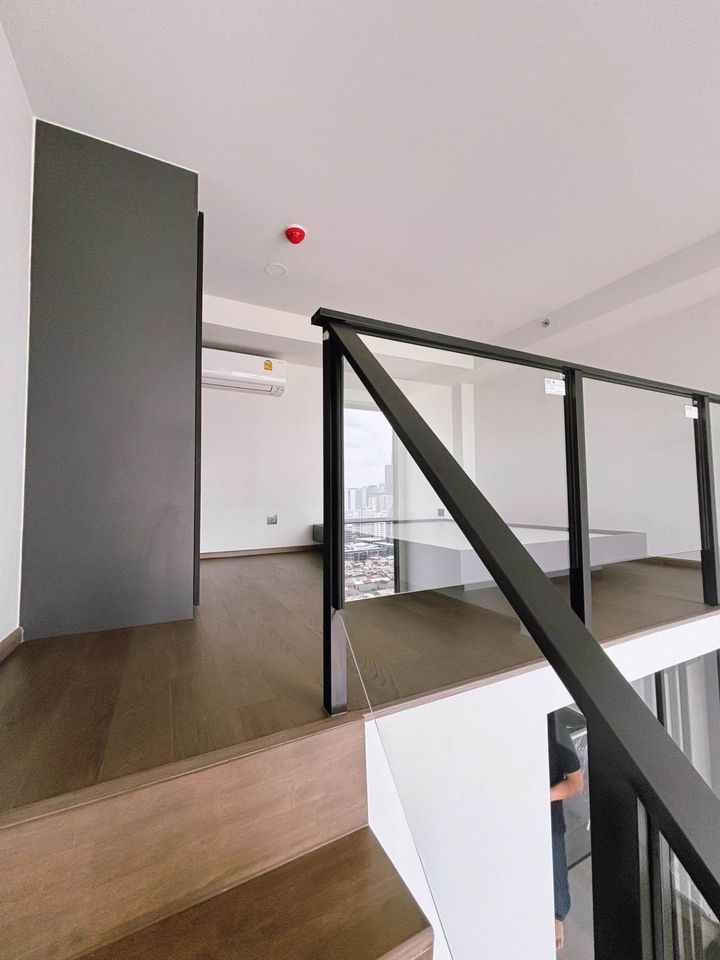 ให้เช่าคอนโดสยาม จุฬา สามย่าน : Park Origin Chula - Samyan【𝐑𝐄𝐍𝐓】🔥ห้อง Duplex เพดานสูง ห้องโปร่งโล่ง ทำเลดี ใกล้MRTสามย่าน พร้อมอยู่!! 🔥 ติดต่อไลน์ไอดี: @hacondo