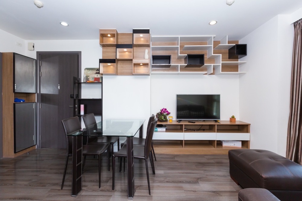 ให้เช่าคอนโดอ่อนนุช อุดมสุข : ห้องสวย เช่า 2 ห้องนอน 1 ห้องน้ำ The Base Park West