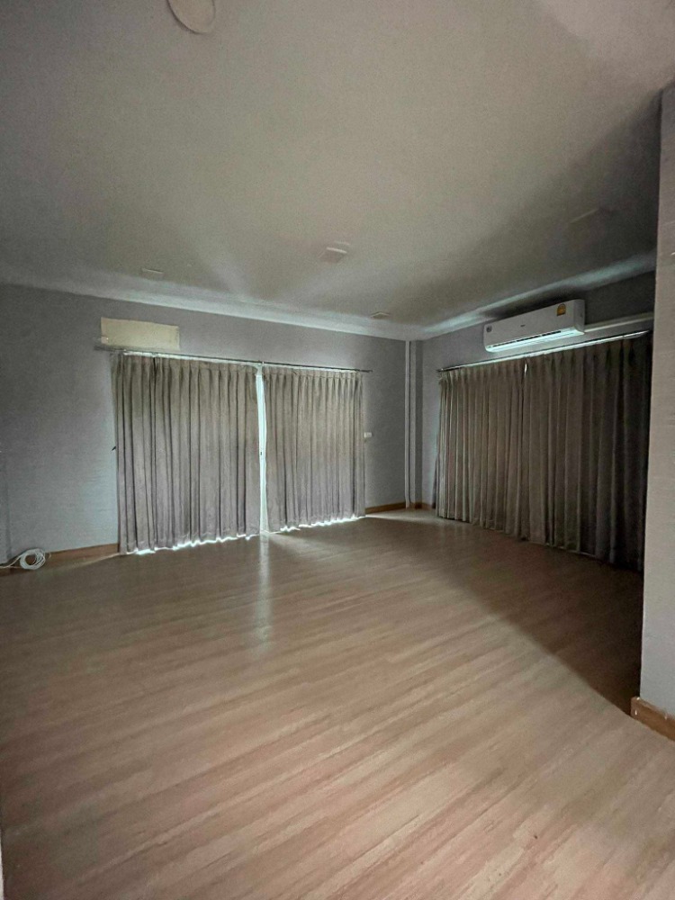 ขายบ้านสมุทรปราการ สำโรง : S-LEN101 ขาย บ้านเดี่ยว โครงการ เลอนีโอทู ศรีนครินทร์  ขนาด 78.4 ตรว. 2ชั้น  พื้นที่ใช้สอย 245 ตรม. 3นอน 3น้ำ 11.9ล้าน 064-959-8900