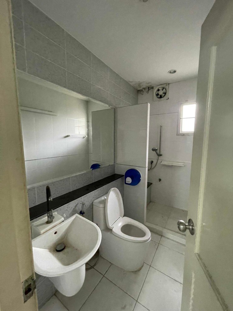 ขายบ้านสมุทรปราการ สำโรง : S-LEN101 ขาย บ้านเดี่ยว โครงการ เลอนีโอทู ศรีนครินทร์  ขนาด 78.4 ตรว. 2ชั้น  พื้นที่ใช้สอย 245 ตรม. 3นอน 3น้ำ 11.9ล้าน 064-959-8900