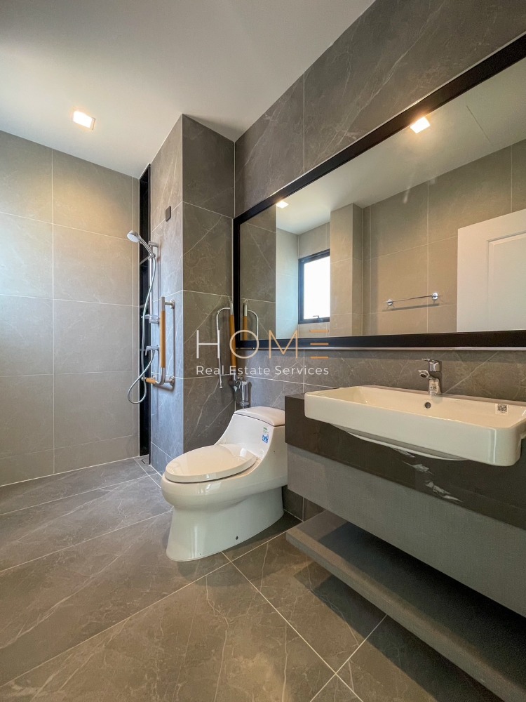 ขายบ้านเกษตร นวมินทร์ ลาดปลาเค้า : บ้านเดี่ยว แกรนด์ บางกอก บูเลอวาร์ด รามอินทรา - เกษตรนวมินทร์ / 5 ห้องนอน (ขาย), Grand Bangkok Boulevard Ramintra - Kaset Nawamin / Detached House 5 Bedrooms (FOR SALE) AA446