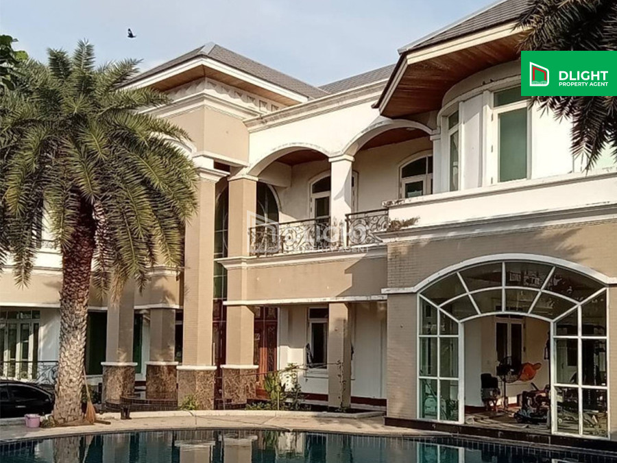 ขายบ้านบางซื่อ วงศ์สว่าง เตาปูน : บ้านสร้างเองสไตล์โรมัน 2 งาน 75 ตร.ว. 800 ตร.ม. 6 ห้องนอน 7 ห้องน้ำ 55 ล้านบาท