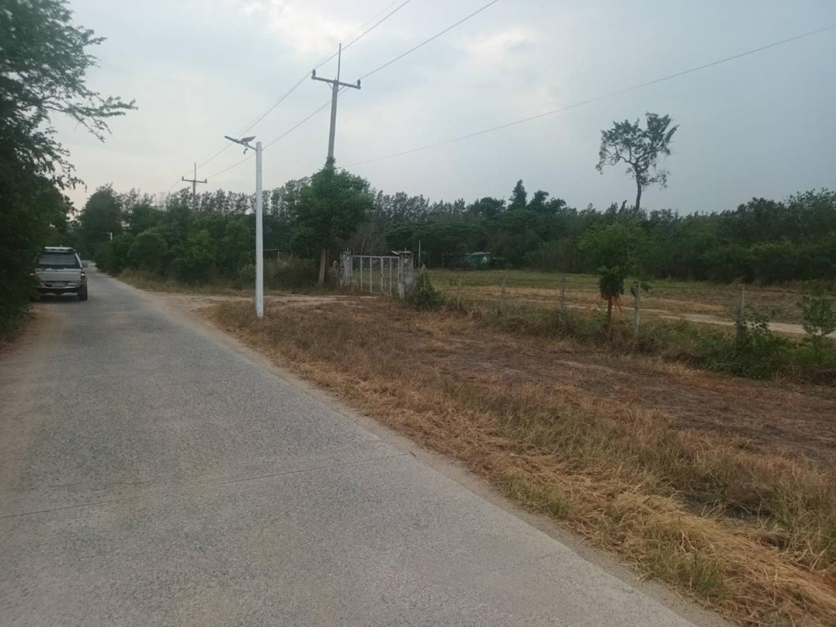 ขายที่ดินโคราช นครราชสีมา : 📢👇ขาย ที่ แปลงใหญ่ มีโฉนด ใกล้ โบนันซ่า เขาใหญ่