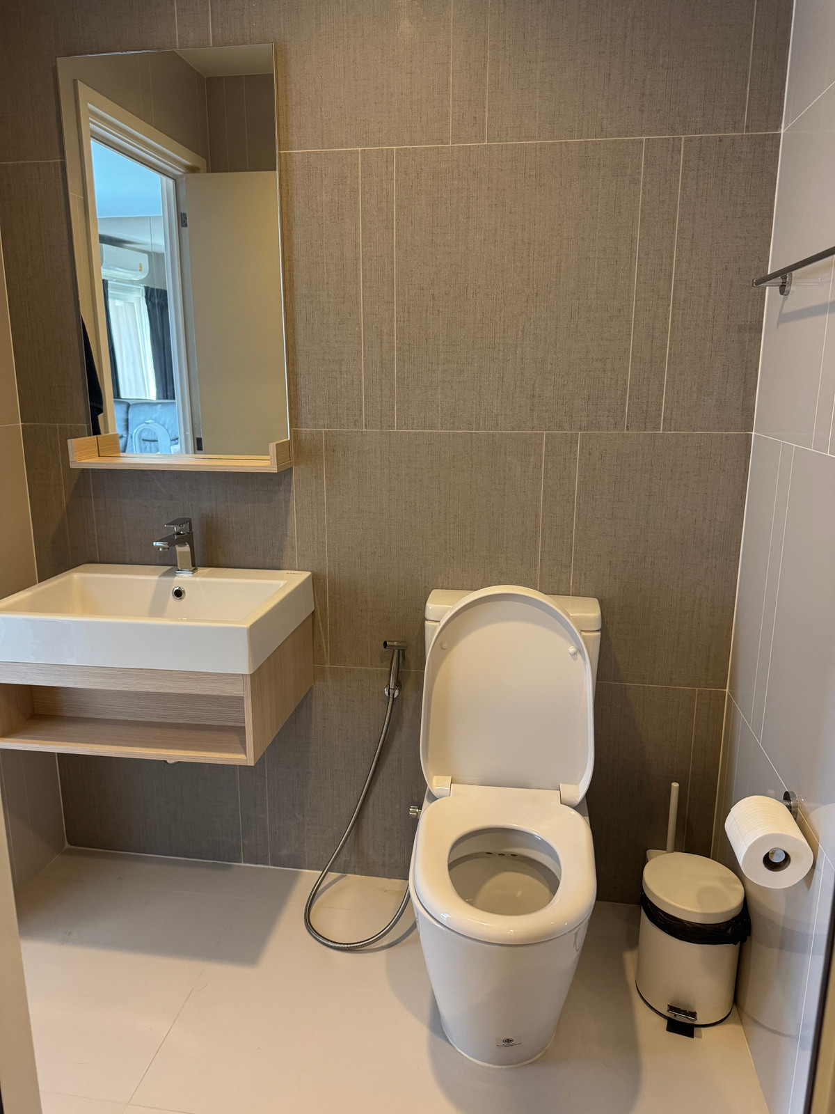 ขายคอนโดสาทร นราธิวาส : ขายคอนโด เดอะคีย์ สาทร - เจริญราษฎร์ BTS-สุรศักดิ์ บางโคล่ เขต บางคอแหลม กรุงเทพ CX-142125