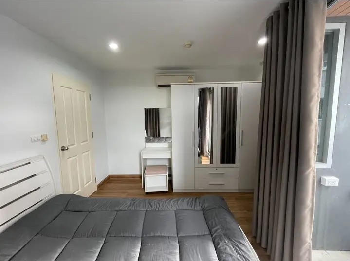 For RentCondoRatchathewi,Phayathai : ✅ WAT103 ✅ Line : @p2nproperty