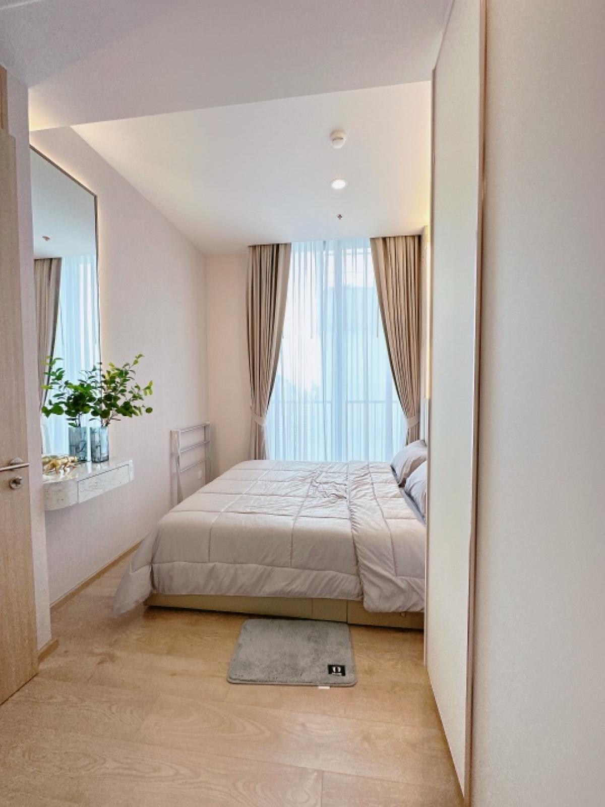 ให้เช่าคอนโดสุขุมวิท อโศก ทองหล่อ : ห้องใหม่ พึ่งตกแต่งเสร็จ พร้อมเข้าอยู่ 26,000 ตกแต่ง  luxury วิวโล้ง ชั้นสูง BTS สุขุมวิท MRT Asoke 095-489-8890 Green