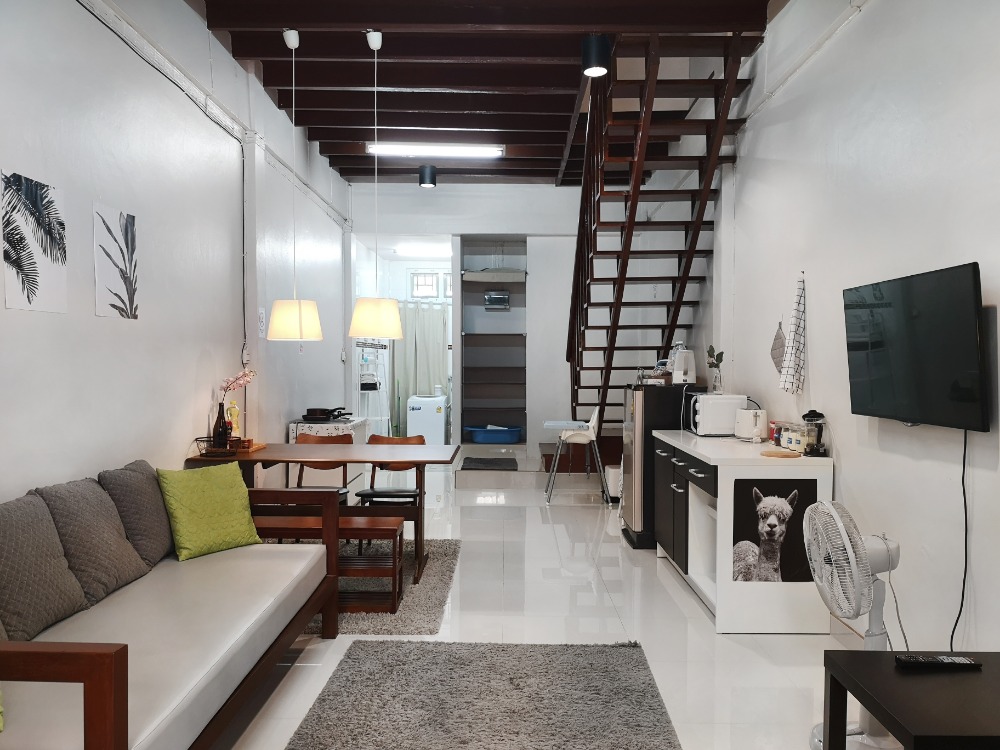 เซ้งทาวน์โฮมวงเวียนใหญ่ เจริญนคร : เซ้งทาวเฮ้าส์ตกแต่งครบพร้อมทำ AIRBNB