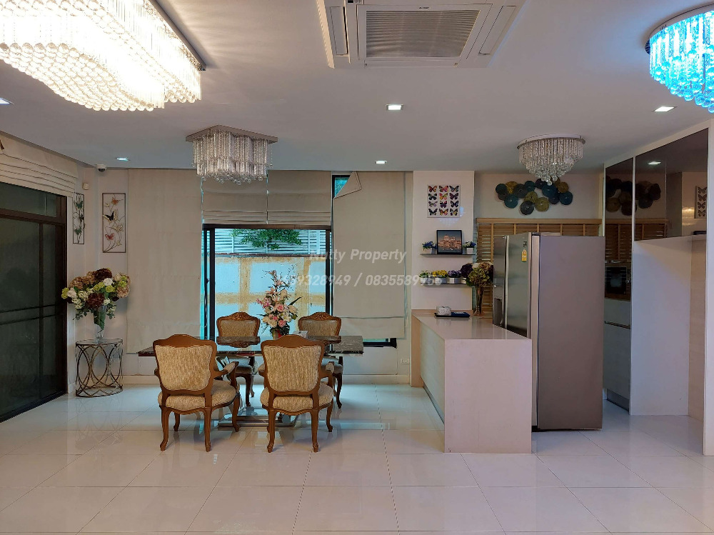 ขายบ้านปิ่นเกล้า จรัญสนิทวงศ์ : บ้านหลังมุมติดสวนหย่อม ติดถนนบรมราชชนนี เดอะ แกรนด์ ปิ่นเกล้า - เดอ ไพน์