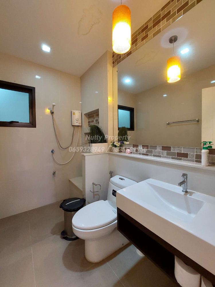 ขายบ้านปิ่นเกล้า จรัญสนิทวงศ์ : บ้านหลังมุมติดสวนหย่อม ติดถนนบรมราชชนนี เดอะ แกรนด์ ปิ่นเกล้า - เดอ ไพน์