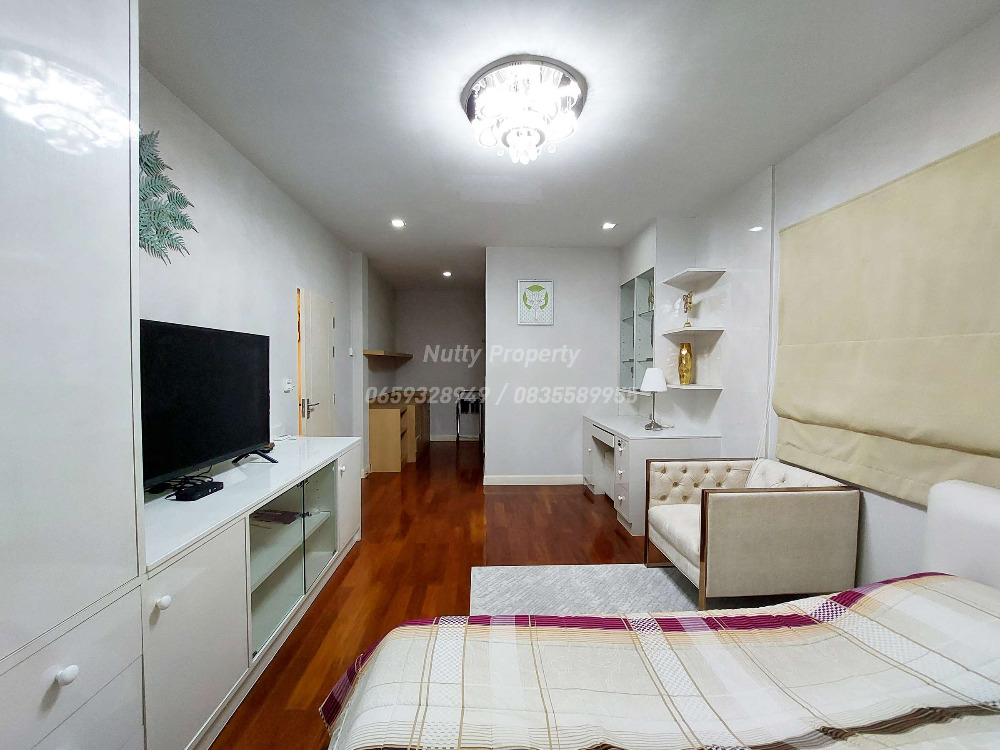 ขายบ้านปิ่นเกล้า จรัญสนิทวงศ์ : บ้านหลังมุมติดสวนหย่อม ติดถนนบรมราชชนนี เดอะ แกรนด์ ปิ่นเกล้า - เดอ ไพน์