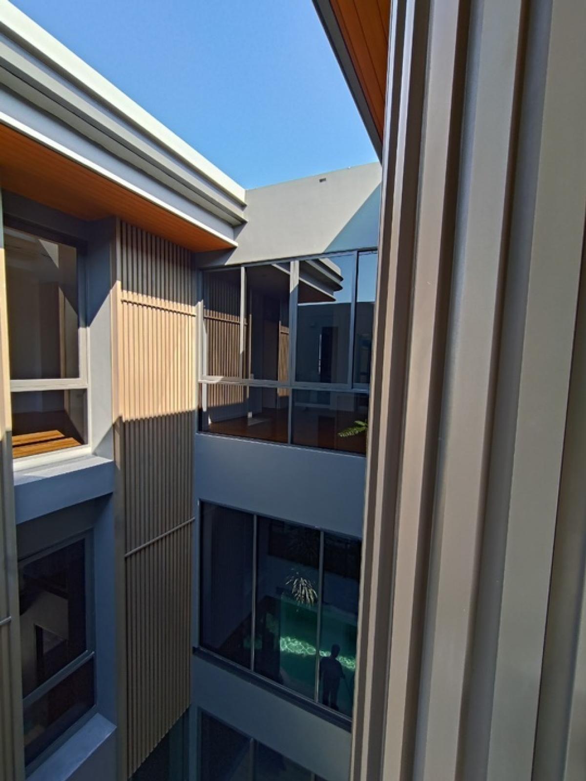 ให้เช่าบ้านพระราม 9 เพชรบุรีตัดใหม่ RCA : 🔥ให้เช่าด่วน🔥บูก้านพระราม9-เหม่งจ๋าย​  ที่สุดของความ Private มีลิฟท์ สระว่ายน้ำส่วนตัว วิวสวนขนาดใหญ่ พร้อมเข้าอยู่