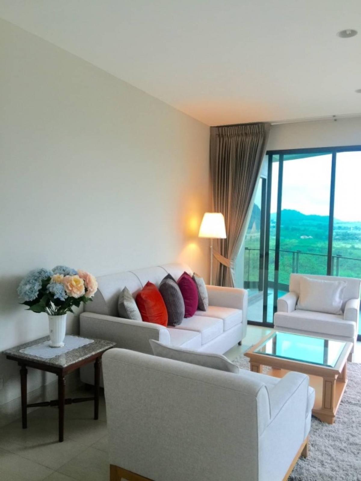 For SaleCondoPak Chong KhaoYai : 📢👇Fresh air , ozonic through all the year near Bangkok , Khaoyai is one of the good place to relax yourself from hard work, corner unit with 360’ view of hill