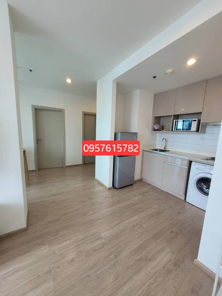 ขายคอนโดสยาม จุฬา สามย่าน : ด่วน Ideo Q chula 2bed 2ห้องน้ำ ขายพร้อมผู้เช่า วิวดีชั้นสูง 66sq.m. only 13.45xmb. Tel. 0957615782