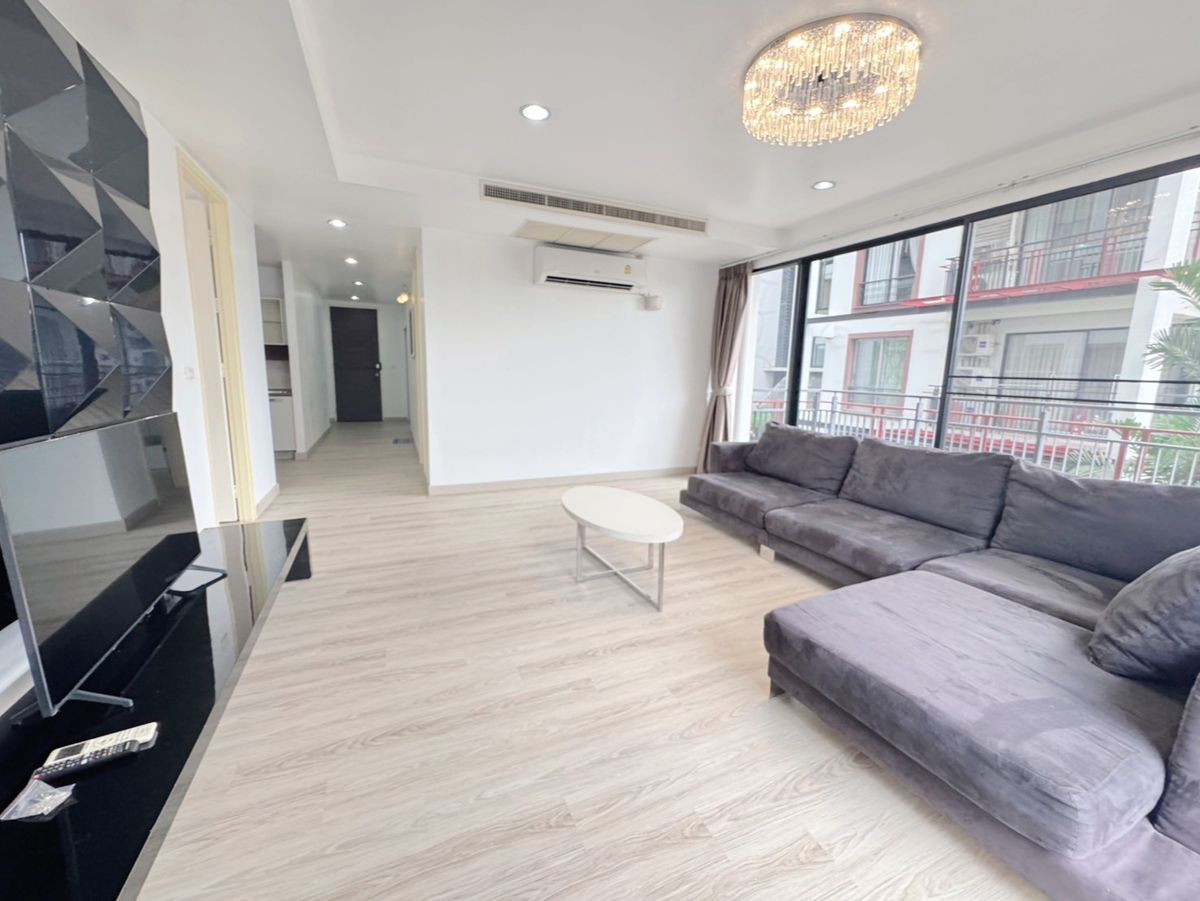 For SaleCondoRatchadapisek, Huaikwang, Suttisan : SALE !! Condo Amanta Ratchada, MRT Thailand Cultural Centre, 2 Beds, Tower 2, Floor 2, Area 122 sq.m., Sale 10MB (Corner room)