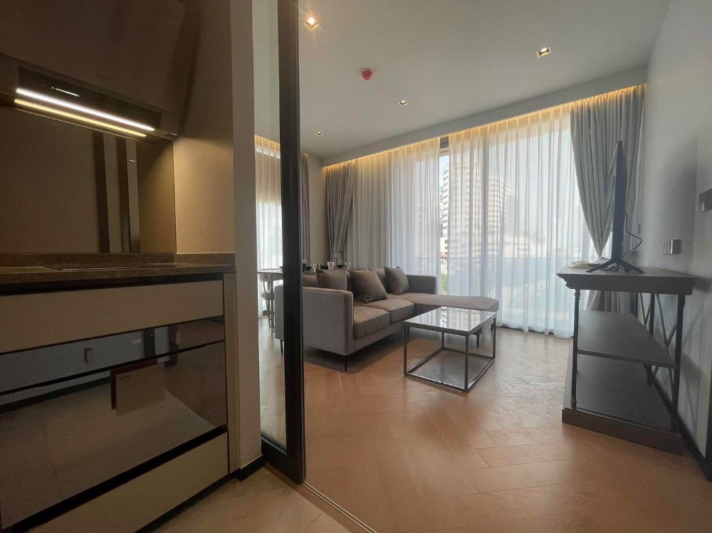 For RentCondoSukhumvit, Asoke, Thonglor : Condo for rent: The Reserve Sukhumvit 61, fully furnished, ready to move in, near BTS Ekkamai!!