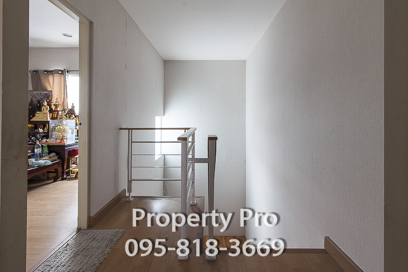 ขายทาวน์โฮมลาดพร้าว101 แฮปปี้แลนด์ : ขายด่วน บ้านกลางเมือง ลาดพร้าว 87 ทาวน์โฮม 3 ชั้น 21.6 ตร.วา 3 ห้องนอน 3 ห้องน้ำ ทางเข้า-ออกสะดวก ใกล้บิ๊กซี ลาดพร้าว และ ทางด่วนฉลองรัช : EL24S-022