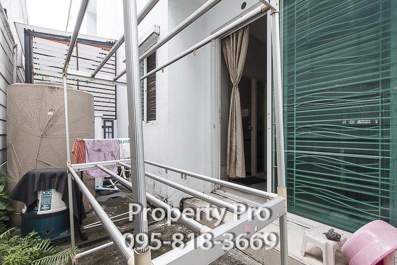 ขายทาวน์โฮมลาดพร้าว101 แฮปปี้แลนด์ : ขายด่วน บ้านกลางเมือง ลาดพร้าว 87 ทาวน์โฮม 3 ชั้น 21.6 ตร.วา 3 ห้องนอน 3 ห้องน้ำ ทางเข้า-ออกสะดวก ใกล้บิ๊กซี ลาดพร้าว และ ทางด่วนฉลองรัช : EL24S-022