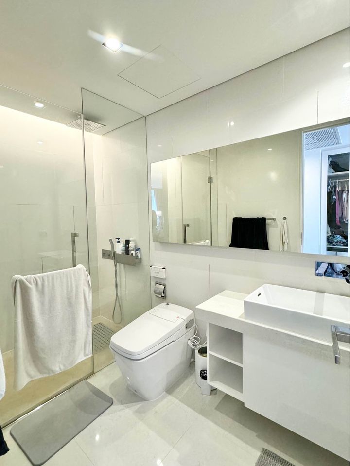 ให้เช่าคอนโดสาทร นราธิวาส : The Bangkok Sathorn for rent 48,000 THB per month.