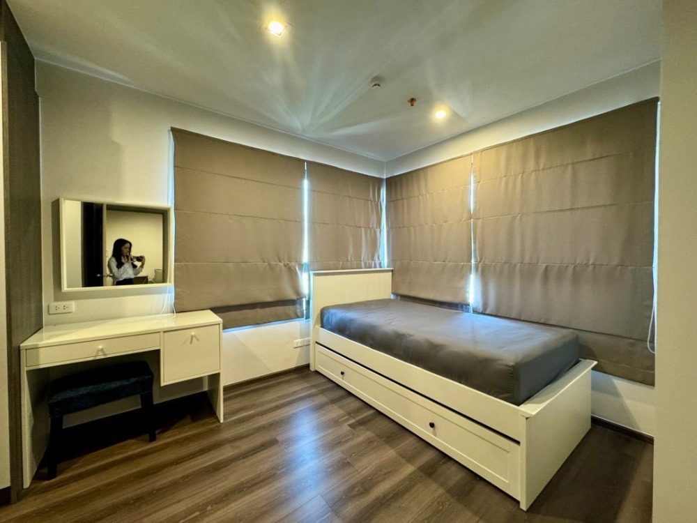 ให้เช่าคอนโดพระราม 9 เพชรบุรีตัดใหม่ RCA : Condo for RENT ** Ideo Rama 9 -Asoke  ห้องกว้าง 60 ตรม.  พร้อมอยู่@45,000  ห้องจริงพร้อมให้เข้าชมค่ะ โทรเลย  0962615656  ห้องกว้าง 60 ตรม.   พร้อมอยู่   Location : Rama 9  Rental Price : 45,000 Baht  Condominium near MRT