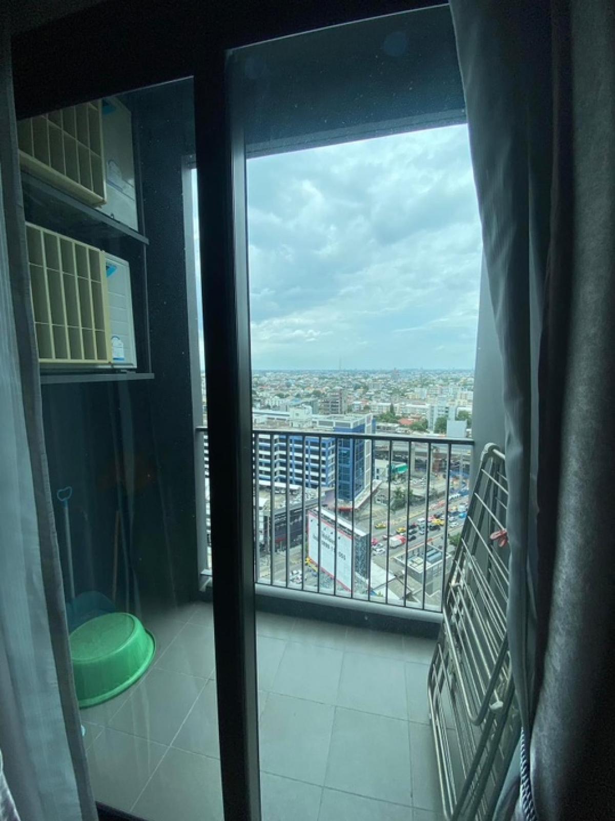 For SaleCondoLadprao, Central Ladprao : 📢👇 Condo for sale 1 bedroom Chapter One Midtown Ladprao 24 modern style In the center of Lat Phrao, near MRT Lat Phrao, only 100 meters 
 
