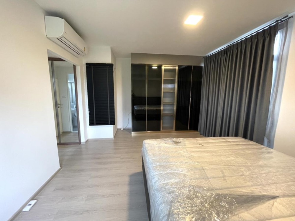 For SaleTownhomeBangna, Bearing, Lasalle : K-5662 Urgent sale and rent! Indy 4 Bangna KM.7, beautiful house, complete furniture and electrical appliances, ready to move in, good location, convenient travel.