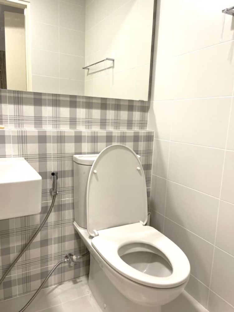 For SaleTownhomeBangna, Bearing, Lasalle : K-5662 Urgent sale and rent! Indy 4 Bangna KM.7, beautiful house, complete furniture and electrical appliances, ready to move in, good location, convenient travel.