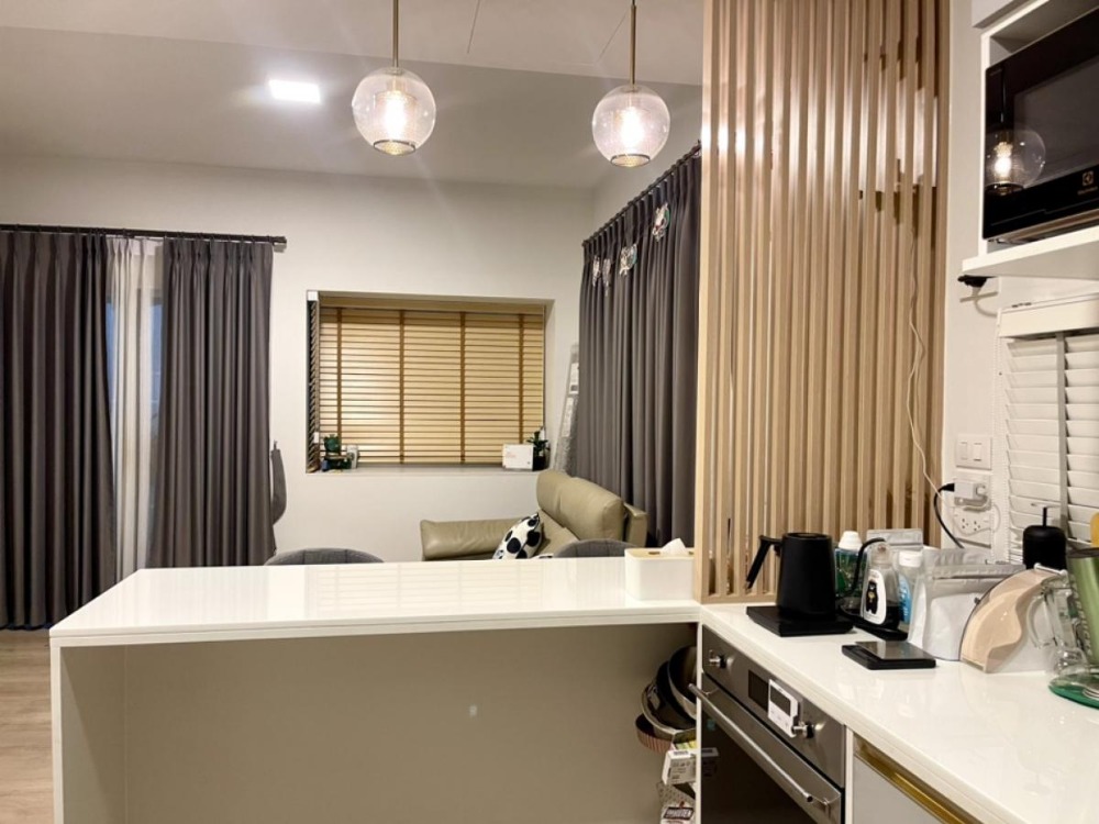 For SaleTownhomeBangna, Bearing, Lasalle : K-5662 Urgent sale and rent! Indy 4 Bangna KM.7, beautiful house, complete furniture and electrical appliances, ready to move in, good location, convenient travel.