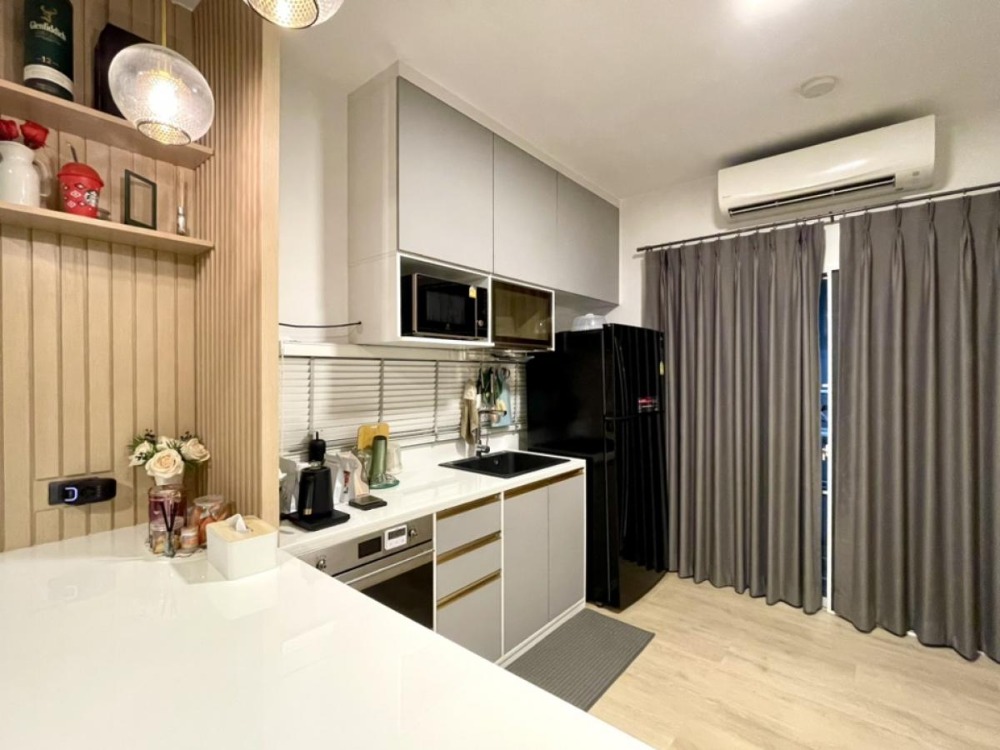 For SaleTownhomeBangna, Bearing, Lasalle : K-5662 Urgent sale and rent! Indy 4 Bangna KM.7, beautiful house, complete furniture and electrical appliances, ready to move in, good location, convenient travel.