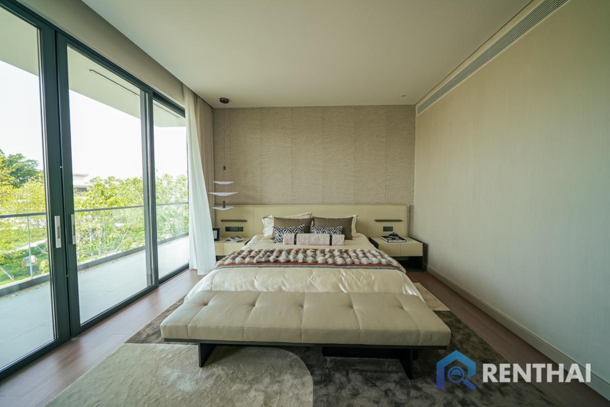 ขายบ้านพัทยา บางแสน ชลบุรี สัตหีบ : วิลล่าหรูหลังใหญ่แห่งนี้ อาจจะเป็นบ้านในฝันของคุณ!