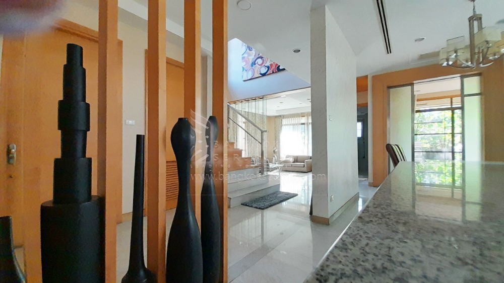 For RentHousePattanakan, Srinakarin : House for rent at Narasiri Pattanakarn