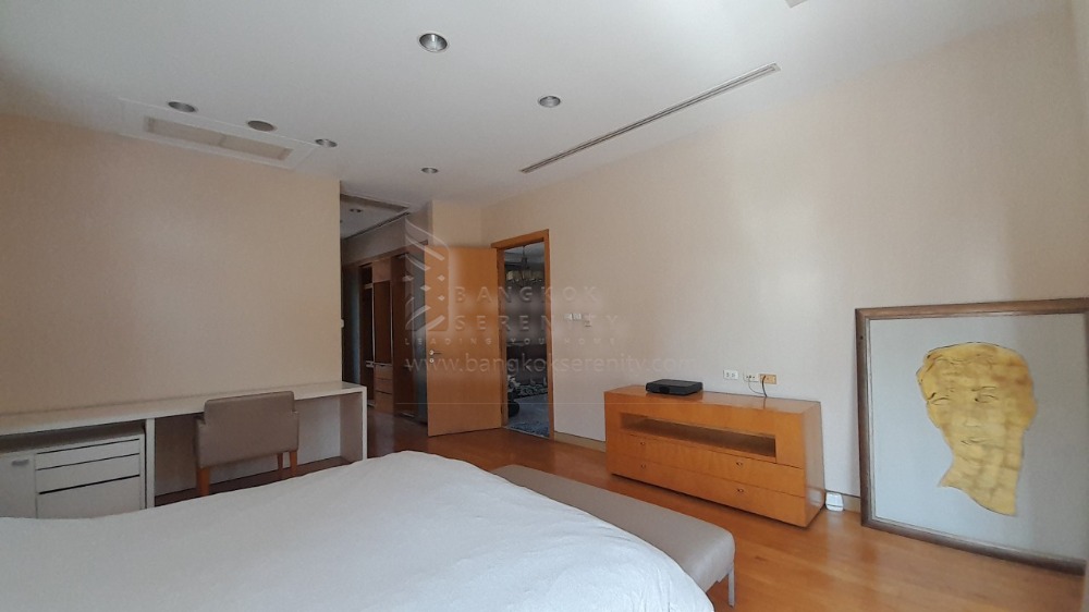 For RentHousePattanakan, Srinakarin : House for rent at Narasiri Pattanakarn
