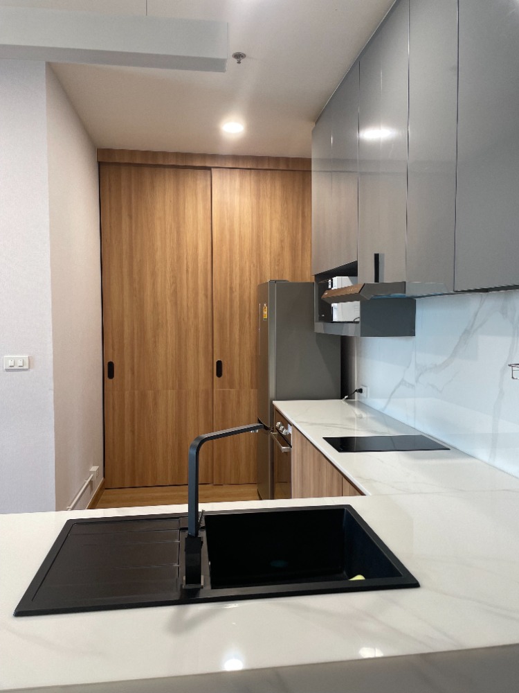 ขายคอนโดสุขุมวิท อโศก ทองหล่อ : For sale condo Citismart sukhumvit18 120 Sq.m 3 Beds (S03-1816)