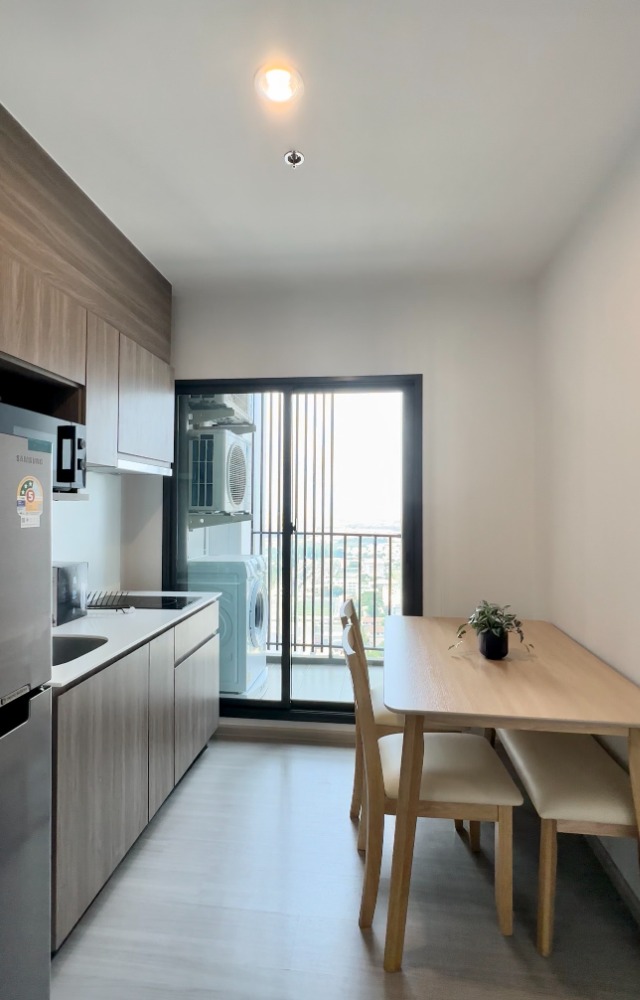 For RentCondoBang kae, Phetkasem : Brand New Condo with Spectacular Open View!  Parkland Phetkasem 56 For Rent