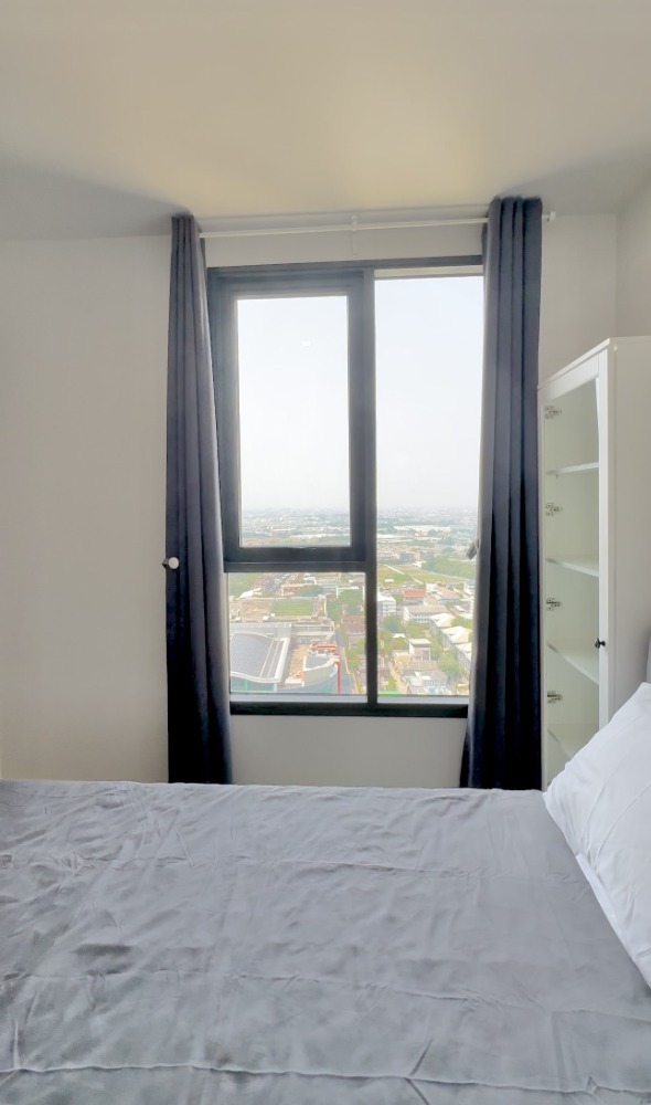 For RentCondoBang kae, Phetkasem : Brand New Condo with Spectacular Open View!  Parkland Phetkasem 56 For Rent