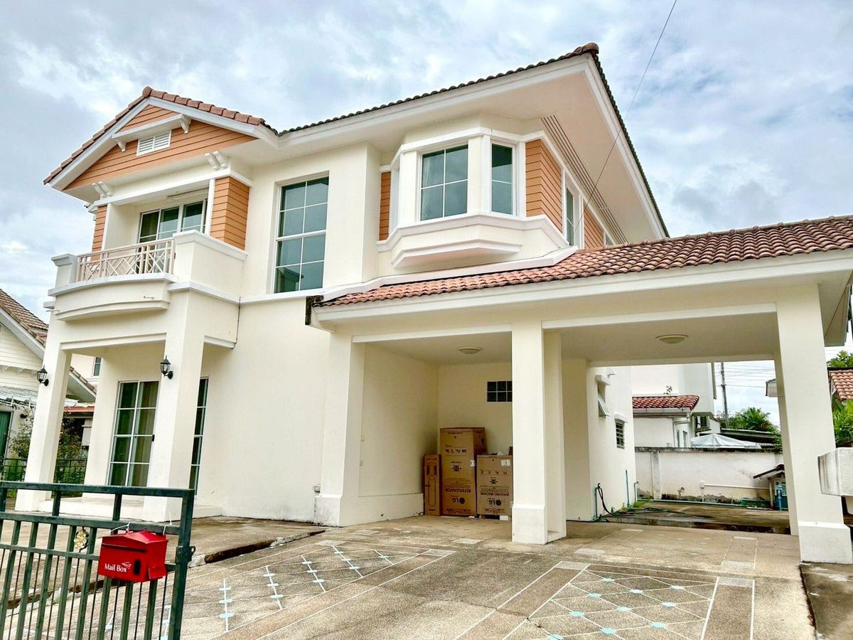For RentHouseChiang Mai : A house for rent good location near by 10 min to Big C Mae Hia, No.3H101