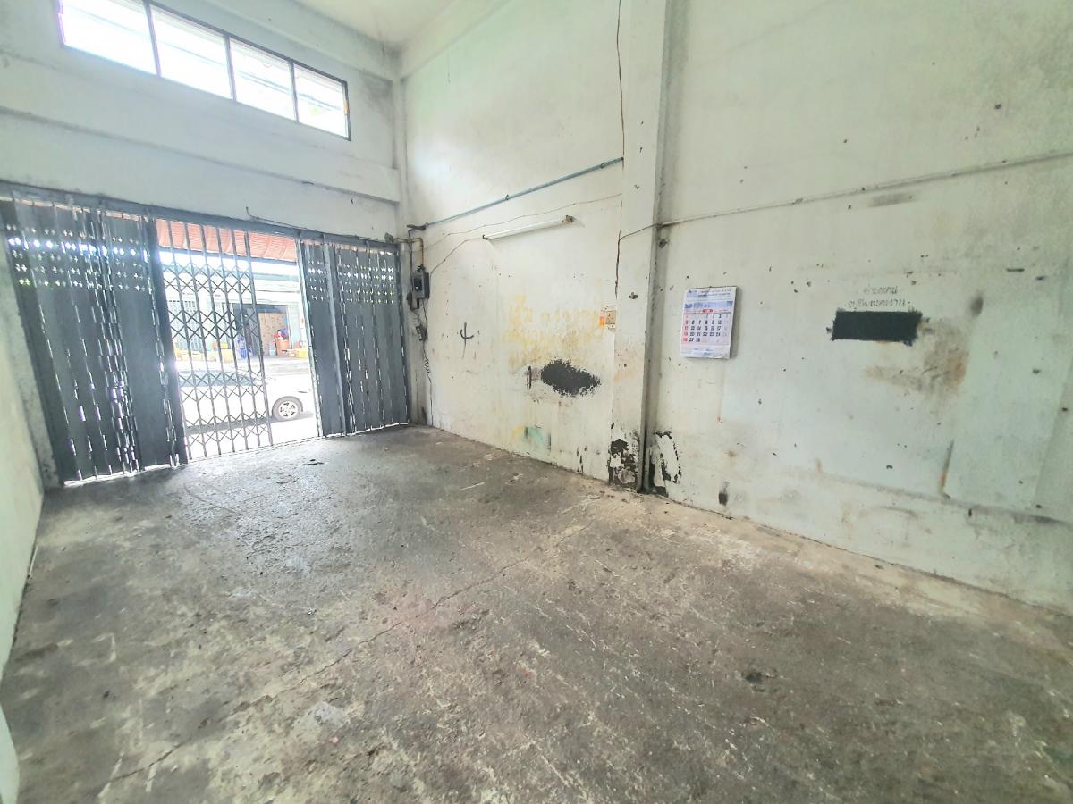 ให้เช่าอาคารพาณิชย์เอกชัย บางบอน : 🔥ให้เช่า🔥 อาคารพาณิชย์ 3ชั้นครึ่ง หมู่บ้านดีเค (ซอย 8) พระราม2 บางบอน กรุงเทพฯ 24 ตรว.เหมาะสำหรับทำเป็นหน้าร้านและstock สินค้าหรืออื่นๆ