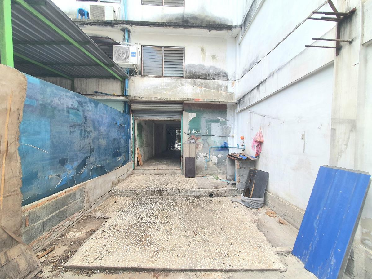 ให้เช่าอาคารพาณิชย์เอกชัย บางบอน : 🔥ให้เช่า🔥 อาคารพาณิชย์ 3ชั้นครึ่ง หมู่บ้านดีเค (ซอย 8) พระราม2 บางบอน กรุงเทพฯ 24 ตรว.เหมาะสำหรับทำเป็นหน้าร้านและstock สินค้าหรืออื่นๆ