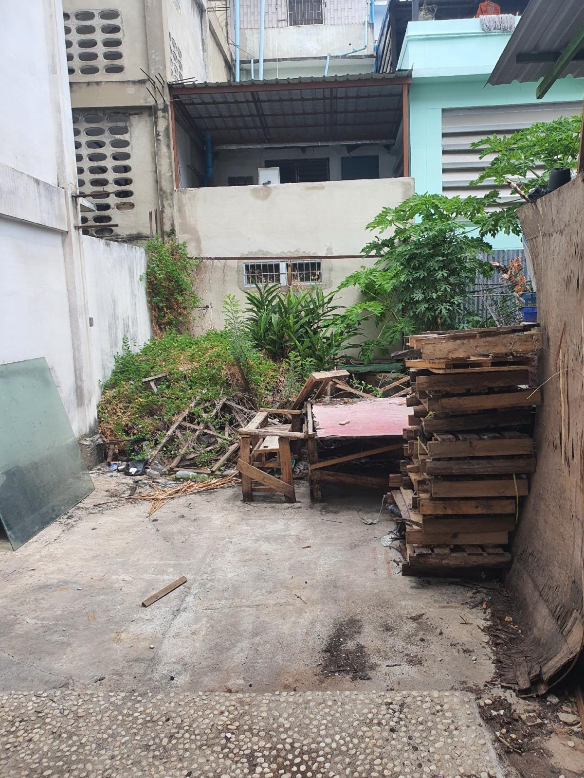 ให้เช่าอาคารพาณิชย์เอกชัย บางบอน : 🔥ให้เช่า🔥 อาคารพาณิชย์ 3ชั้นครึ่ง หมู่บ้านดีเค (ซอย 8) พระราม2 บางบอน กรุงเทพฯ 24 ตรว.เหมาะสำหรับทำเป็นหน้าร้านและstock สินค้าหรืออื่นๆ