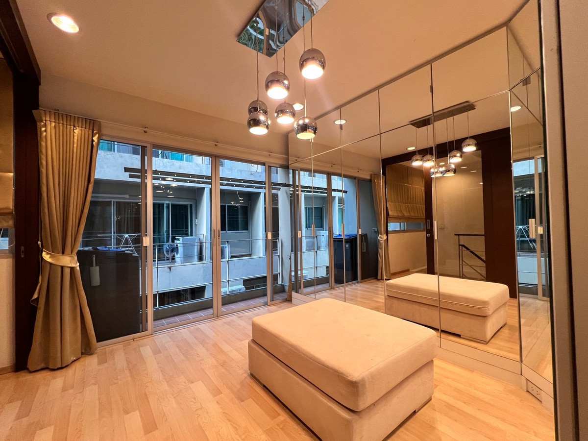 ให้เช่าทาวน์โฮมพัฒนาการ ศรีนครินทร์ : ทาว์นโฮม Noble Cube Pattanakan