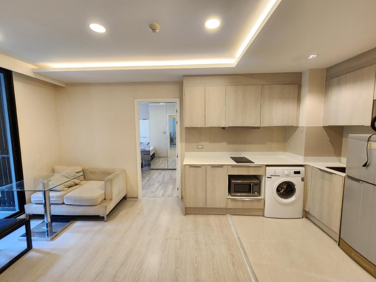 ให้เช่าคอนโดสุขุมวิท อโศก ทองหล่อ : ขาย เช่า  2 bedrooms Vtara36 Best Deal in the building 🔥ขายคอนโดVtara36 ขายด่วนๆ❗️CODE: LUR-S0324 #Thonglor / #Thonglor#Condo for sale #Vitara #Sukhumvit 36 ​​#BTS Thonglor- 2 bedrooms, 2 bathrooms, 1 parking space #corner room- ชั้น 4th , ขนาด 50