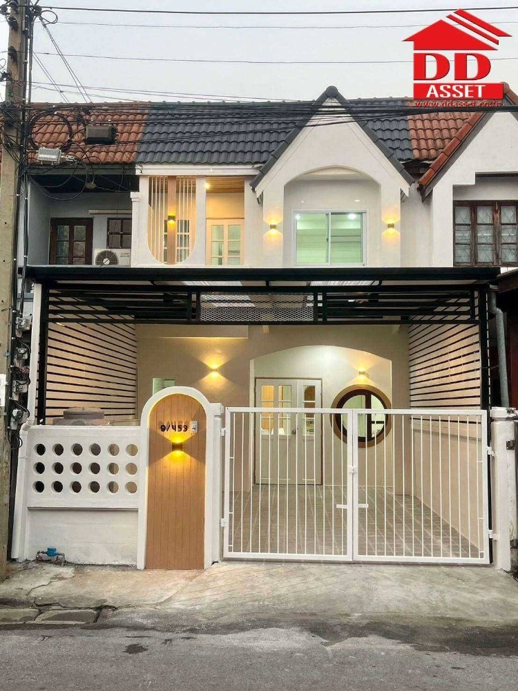 For SaleTownhomeNonthaburi, Bang Yai, Bangbuathong : 2-story townhouse for sale, newly renovated Bua Thong Village 2, Nonthaburi, near Khlong Phai BTS Station. Central Westgate Property Code: T8065