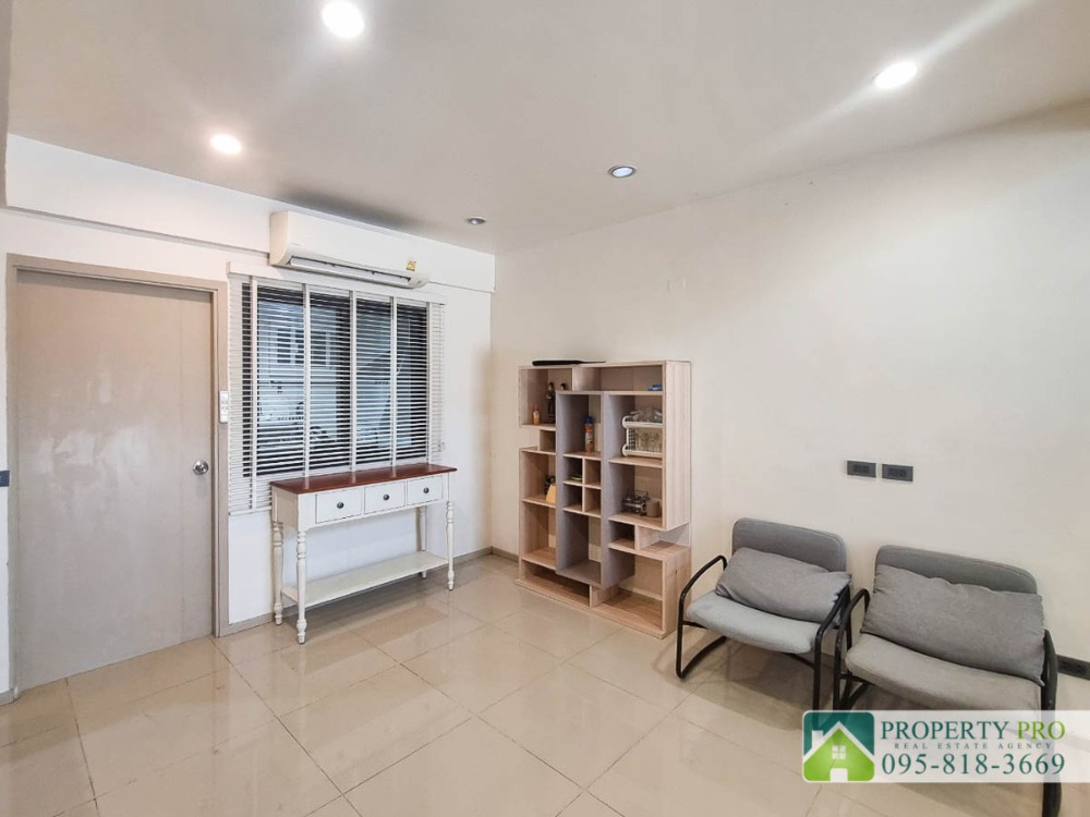 For RentTownhomePattanakan, Srinakarin : MJ24R-008 TownHome for Rent at Shizen Pattanakarn 32, 4 bedroom 22 sqw 220 sqm Fully Furnished Near Onnut, Hua Mak